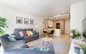 Modern & Stylish Apartment In Av. Da Liberdade By Lovelystay
